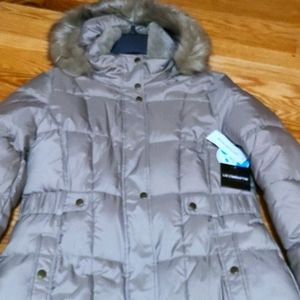 Liz Claiborne  Outwear.  New with tag. Never worn